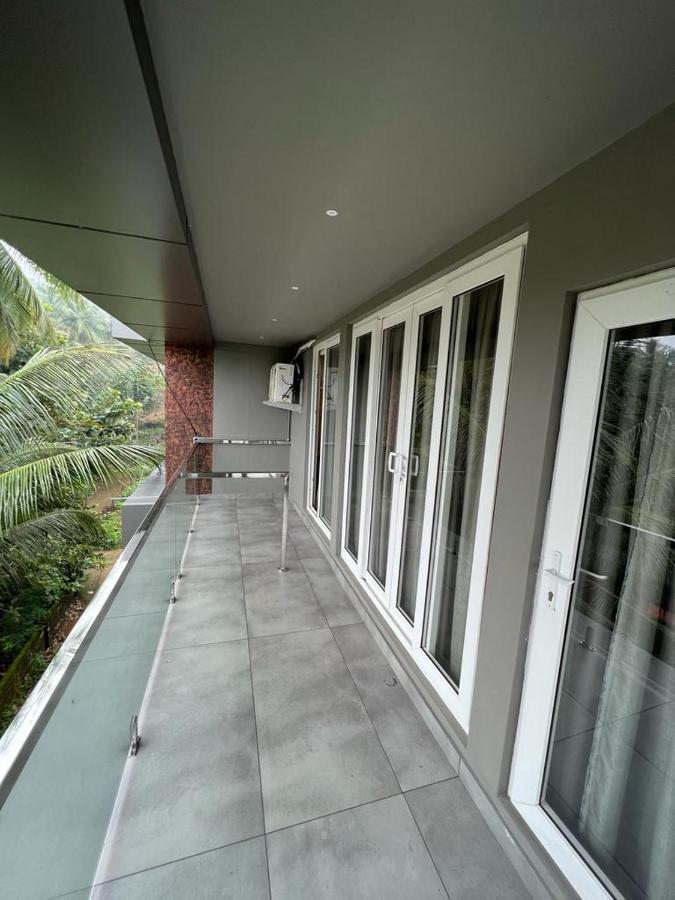Bbc Luxury Apartments Perintalmanna Exterior foto